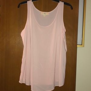Pink tank top